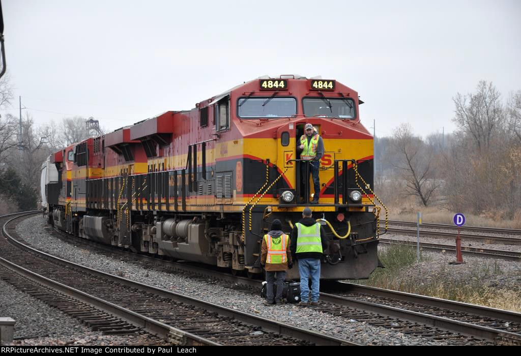 Northbound grain train gets a new crew